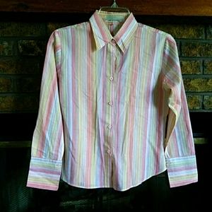 🎈3/$20 Striped long sleeved buttoned up shirt